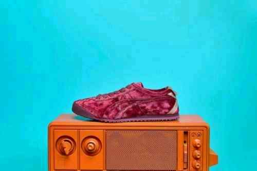 ONITSUKAA TIGER MEXICO 66 RED VELVET AUTHENTIC marron