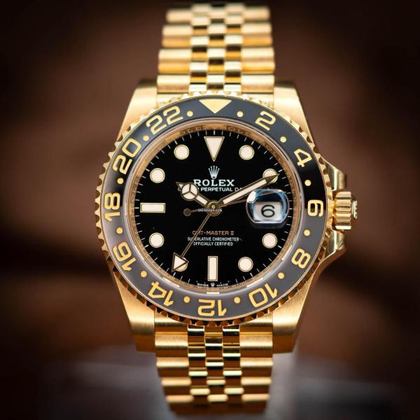 ROLEX_GMT_GOLD_BLACK