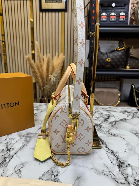 Loui_s Vuitton Monogram Eclipse Speedy Chain Bag (White-9600)
