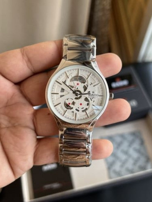 RAD ROUND SWIFT MOVEMENT WHITE
