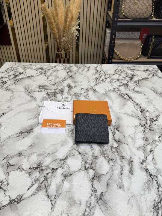 MICHAEL KOR_S WALLET WITH OG BOX AND DUST BAG WITH CARD (BLACK) 60223