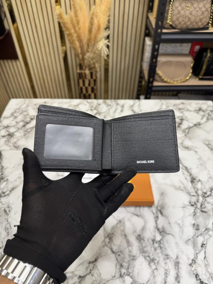 MICHAEL KOR_S WALLET WITH OG BOX AND DUST BAG WITH CARD (BLACK) 60223