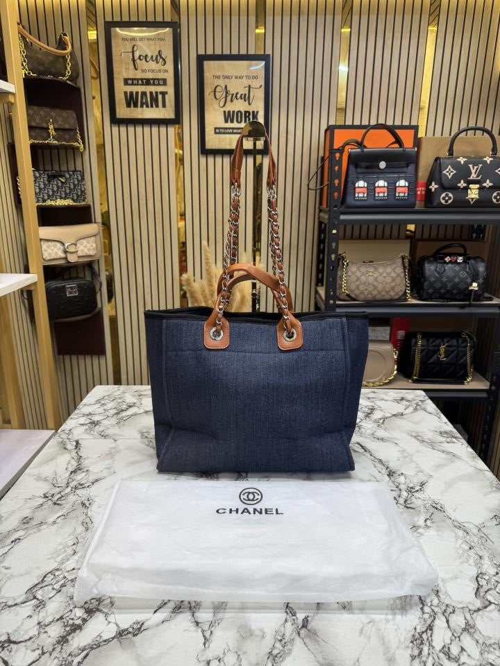 CHANE_L PARIS DUE TOTE BAG DIOMOND LOGO WITH DUST BAG PREMIUM QUALITY (BLUE)