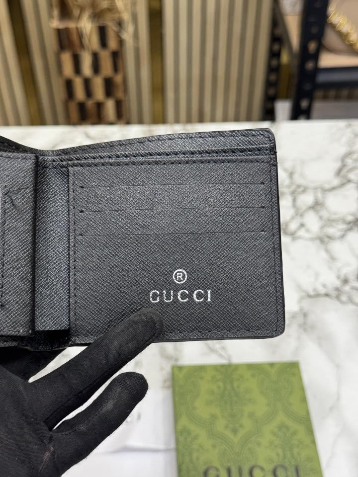 Gucc_i Signature GG Web Stripe Leather Bifold Wallet With Og Box And Dust bag Black (C4126)