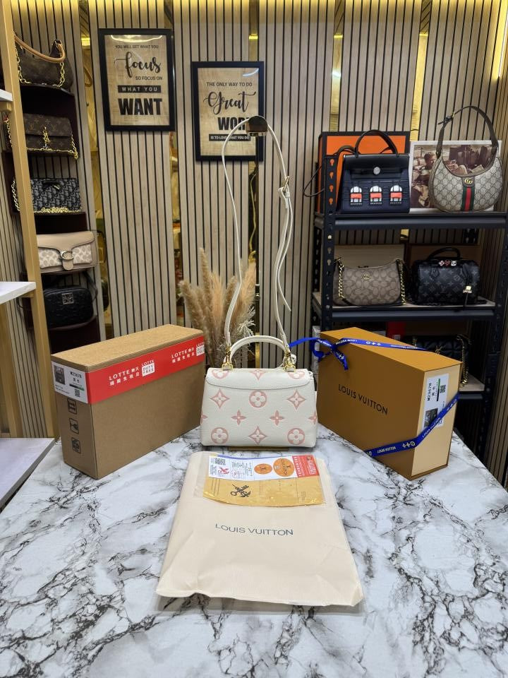 LOUI_S VUITTON MADELEINE BB LUXURY  HANDBAG WITH OG DOUBLE BOX PACKING PREMIUM QUALITY PRODUCT (M23678 -WHITE)