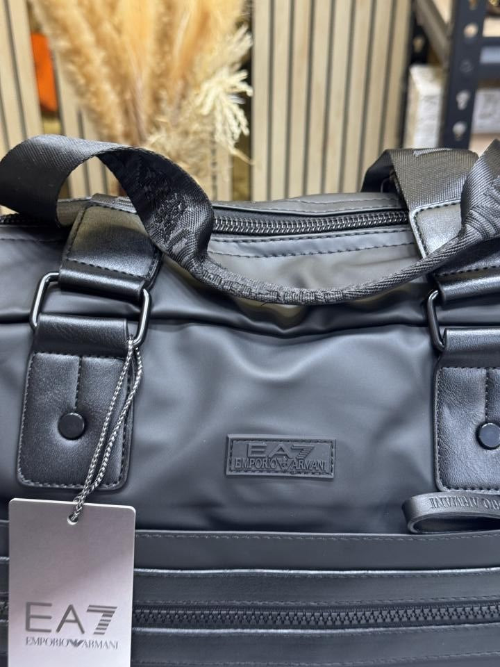 Emporio Arma_i EA7 Signature Black Weekender Duffle Bag (29015)
