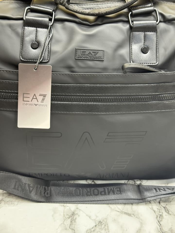 Emporio Arma_i EA7 Signature Black Weekender Duffle Bag (29015)