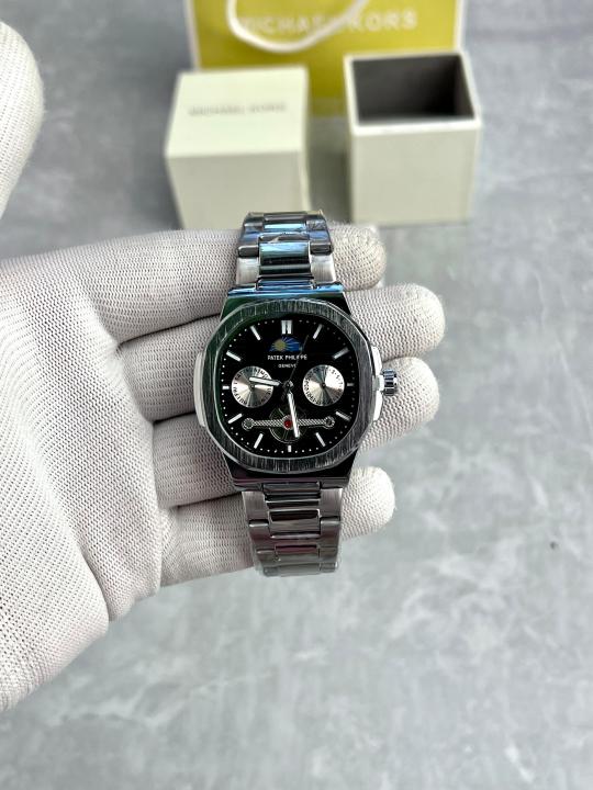 Patek Philipp_e Nautilus