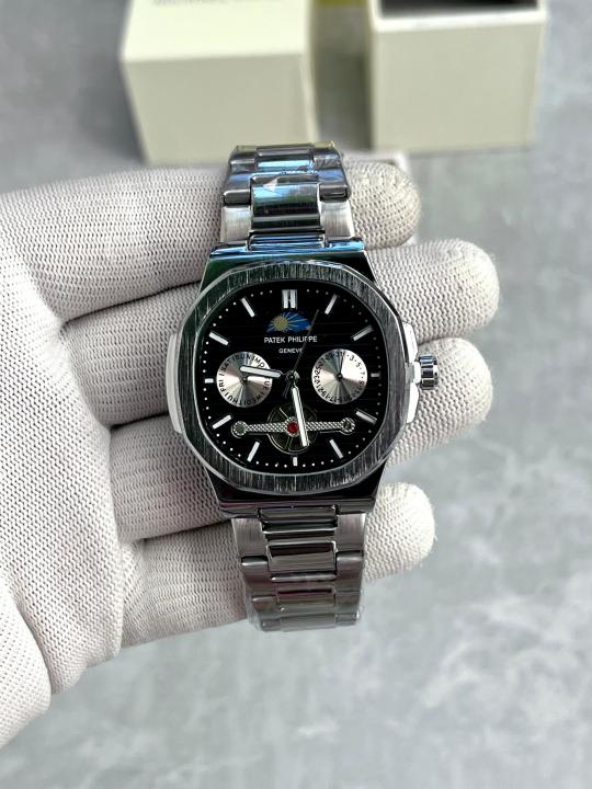 Patek Philipp_e Nautilus