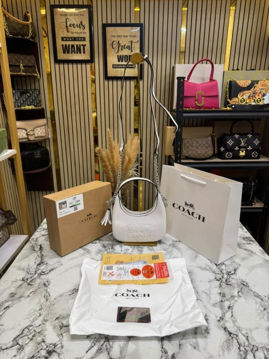 Coac_h Signature Canvas Crescent Bag With Box And Dust Bag Including Carry Bag (5006-2)