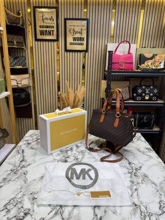 Michael_Kors Emma Satchel Bag With Magnetic Box And Dust Bag (Brown)
