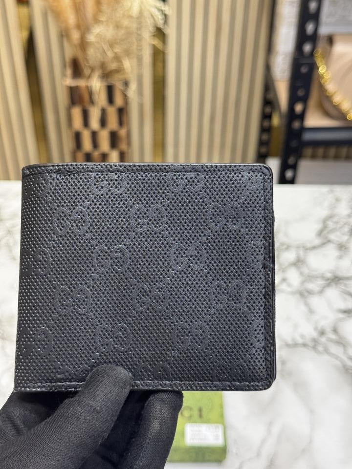 Gucc_i Signature GG Leather Bifold Wallet With Og Box And Dust bag Black (C4131)