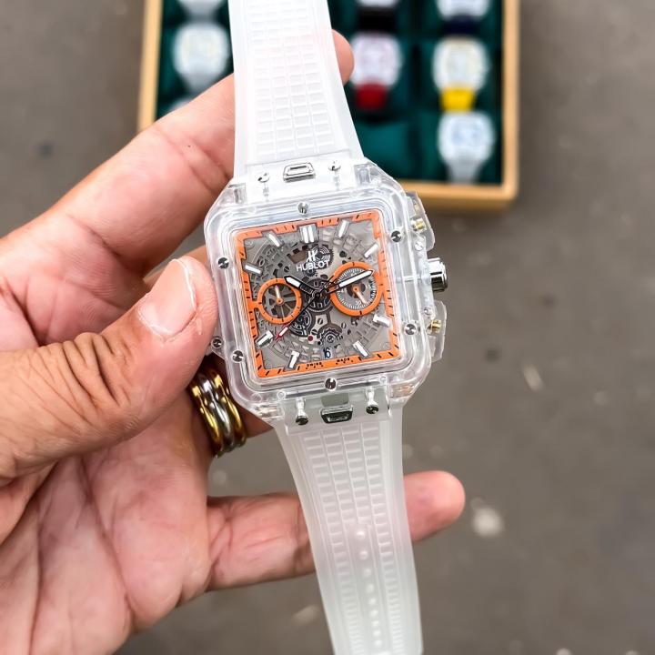 HUBLO_T TRANSPARENT CHORONO WATCH