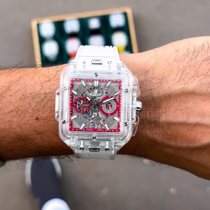 HUBLO_T TRANSPARENT CHORONO WATCH