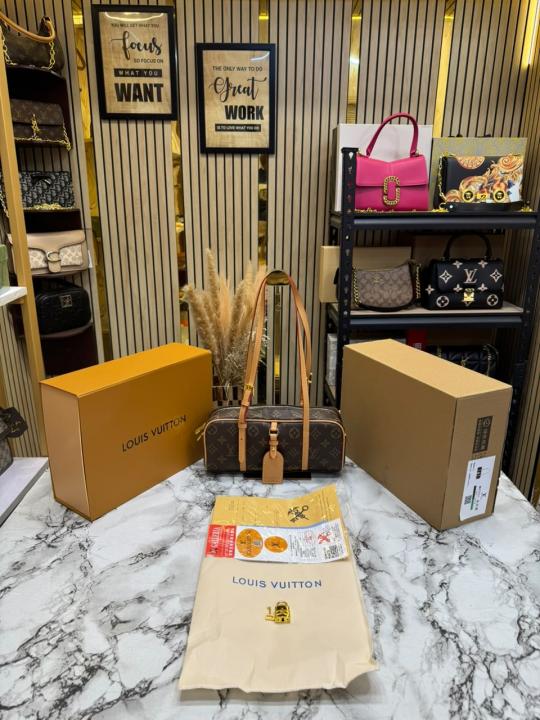 Loui_s Vuitton Barrel Handbag With Double Original Box And Dust Bag