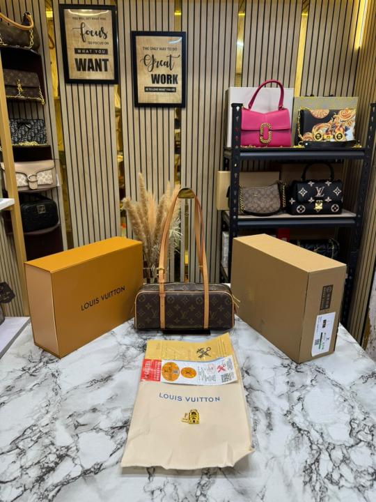 Loui_s Vuitton Barrel Handbag With Double Original Box And Dust Bag