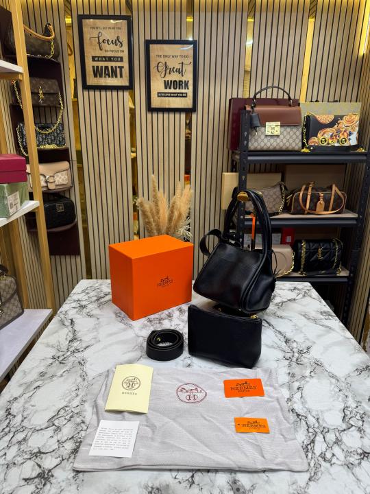 Herme_s Picotin Pouch Hand Bag Including Horse Charm Original Box And Dust Bag (Black)