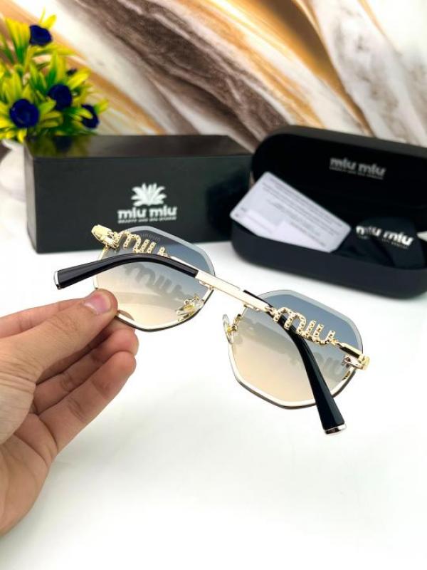 MIU-MIU SUNGLASS D-44