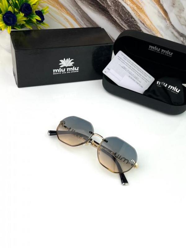 MIU-MIU SUNGLASS D-44