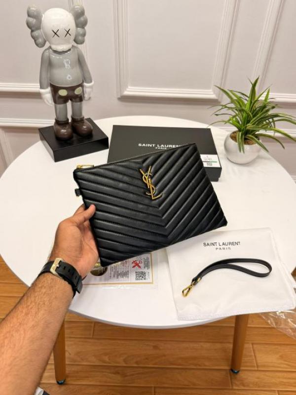Yves_saint_laurent_ysl_embossed_womens_messenger_pouch_with_holder_ogbox_etc_
