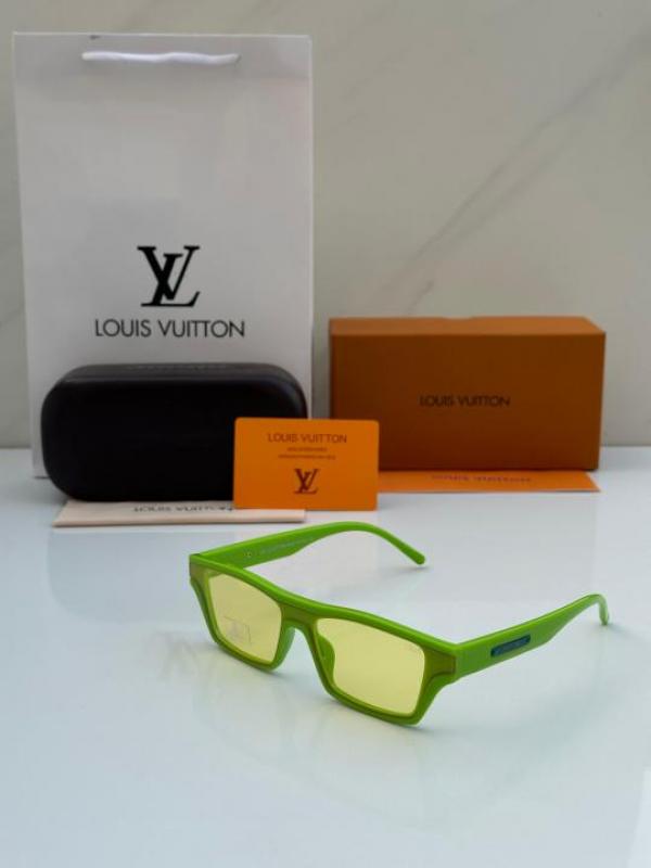 LOUI_S VUITTON SUNGLASS D-33
