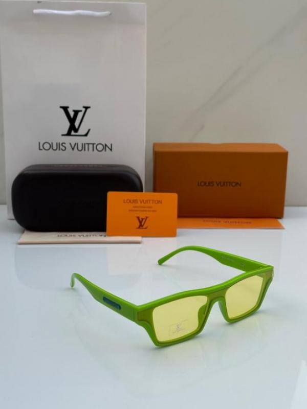 LOUI_S VUITTON SUNGLASS D-33