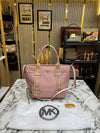 MICHAEL KOR_S MAEVE SIGNATURE LOGO SMALL CONVERTIBLE OPEN TOTE WITH DUST BAG (PINK) (V-22314)