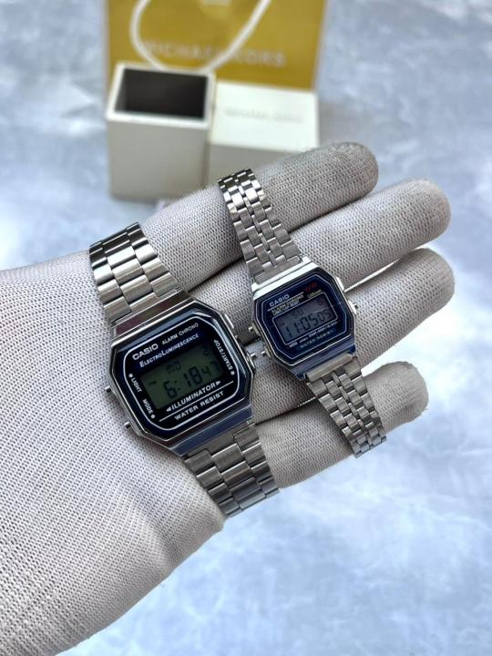 Casio Vintage Couple