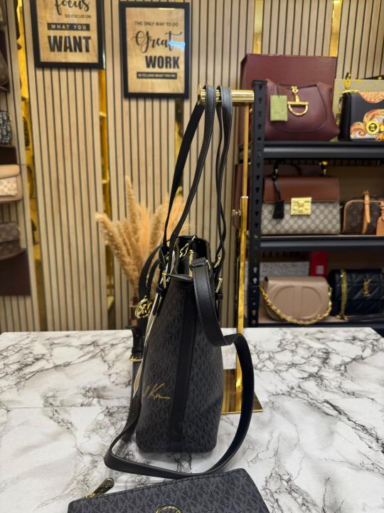 Michael Kor_s Jet Set Travel Signature Logo Tote Bag (Black)