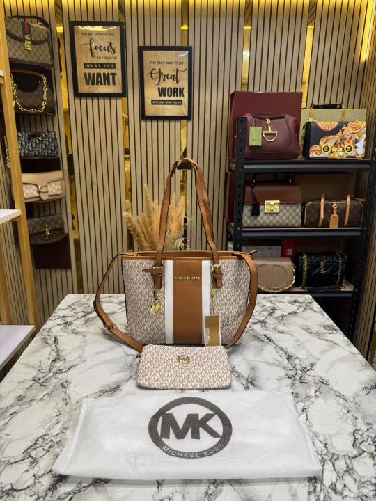 Michael Kor_s Jet Set Travel Signature Logo Tote Bag (Beige)