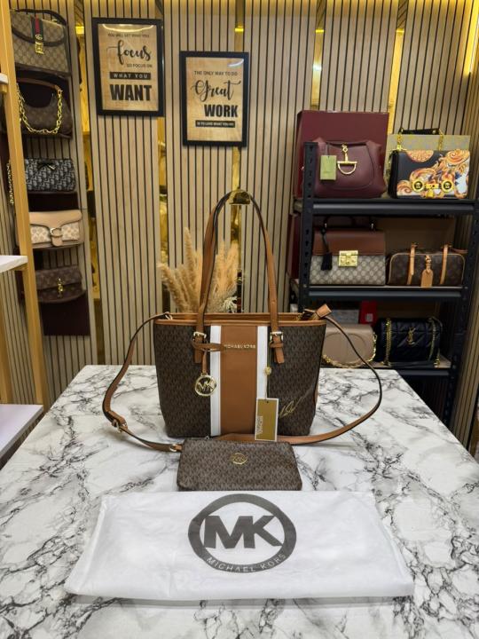Michael Kor_s Jet Set Travel Signature Logo Tote Bag (Brown)