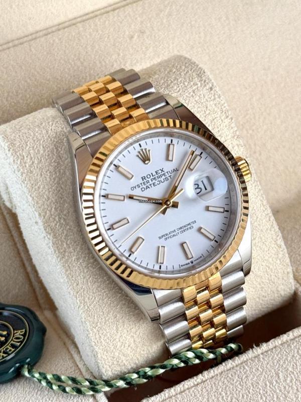 Role_x Oyster perpetual Date just Automatic TT Gold WHITE   490