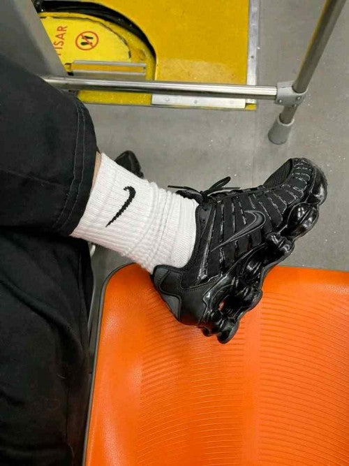 Nikee Airmax Shox TL Metalic Black