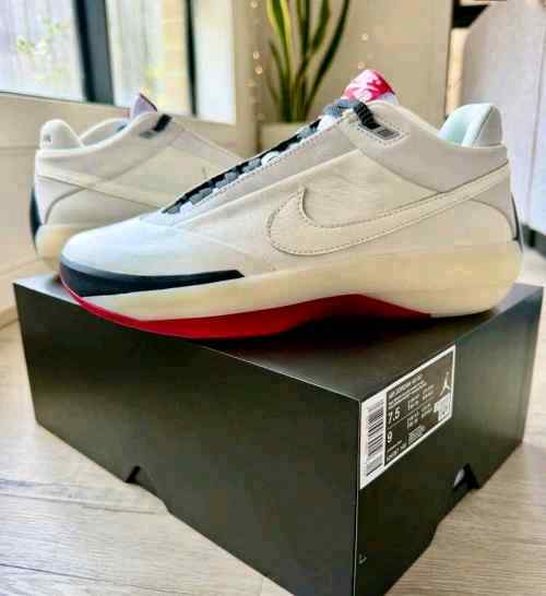 Nikee Air Jordan 40 Chicago Sail Varsity Red