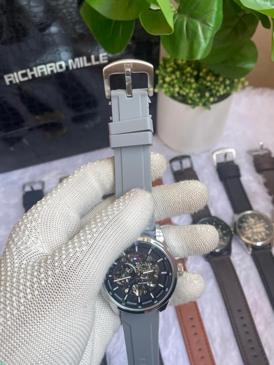 Tommyy  Hilfiger Automatic Silicon Belt Grey Silver Black AT145