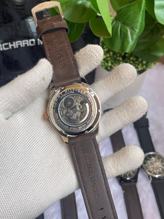 Tommyy Hilfiger Automatic Leather Belt Brown Two Tone Black Dial AT143