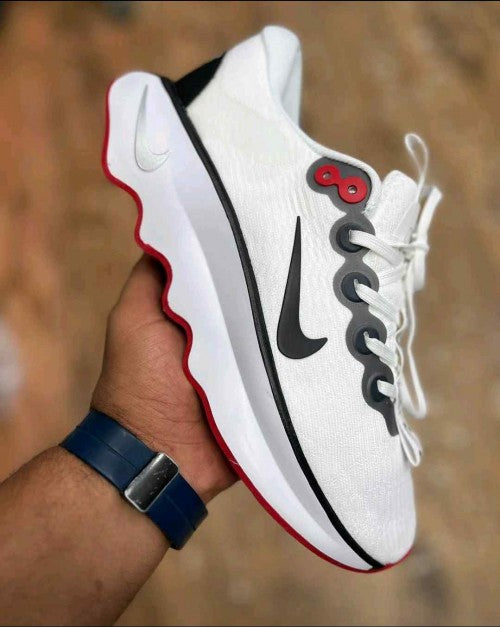 Nikee Zoom Motiva Training White