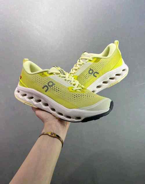 On Cloud Running Cloudsurfer Trail 2 Ivory Lime
