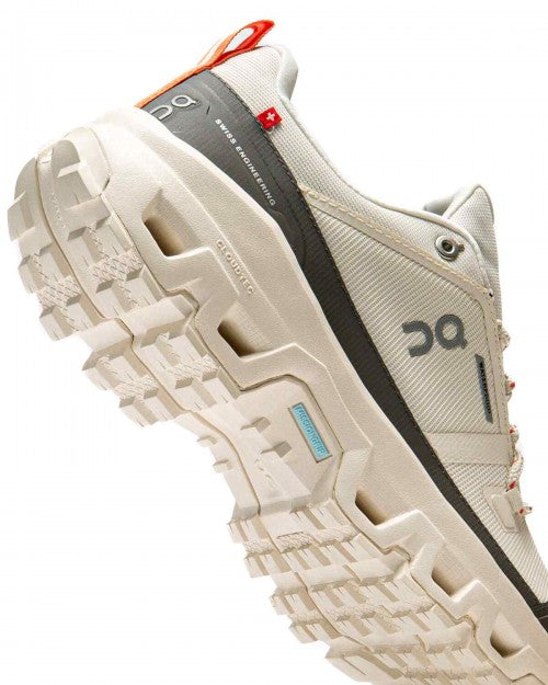 On Running Cloudrock Low Waterproof