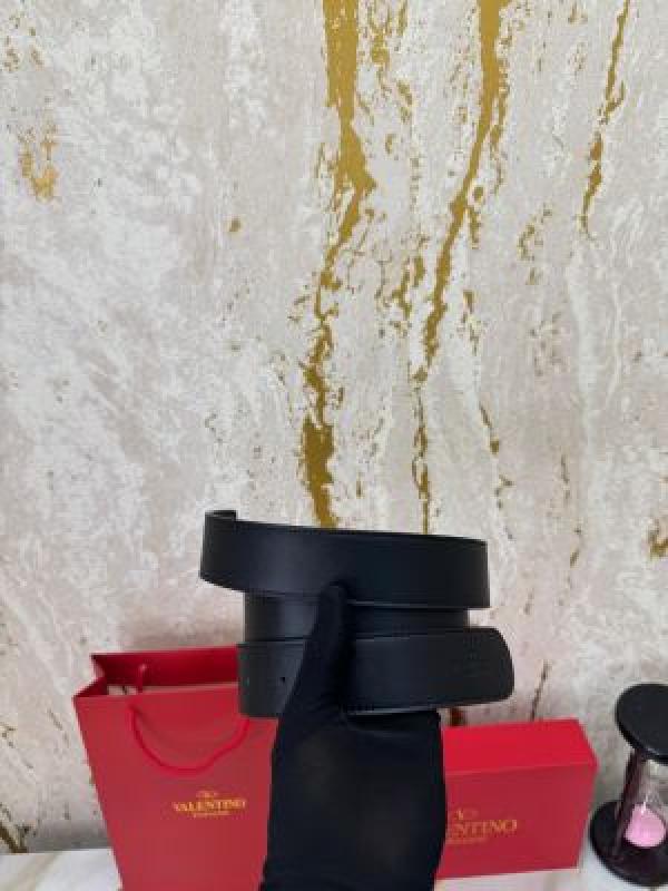 Salvatore Garavani V-Shaped Premium Belt Combo With Box Dust Bag Includes CarryBag (V05-Black)