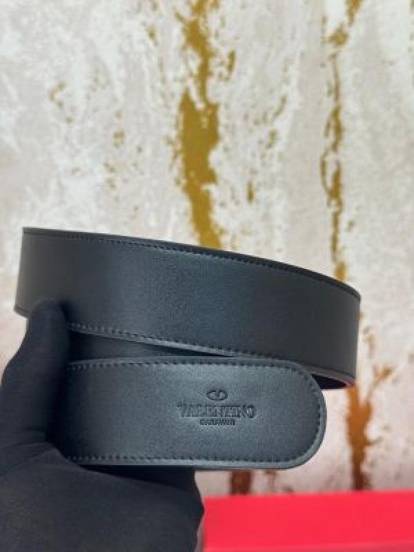 Salvatore Garavani V-Shaped Premium Belt Combo With Box Dust Bag Includes CarryBag (V05-Black)