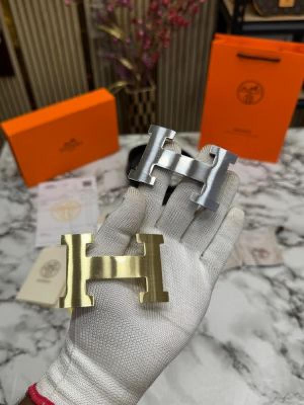 HERME_S BELT COMBO  WITH CARRY BAG AND DUST BAG WITH CARD AND BILL WITH OG BOX HS-10