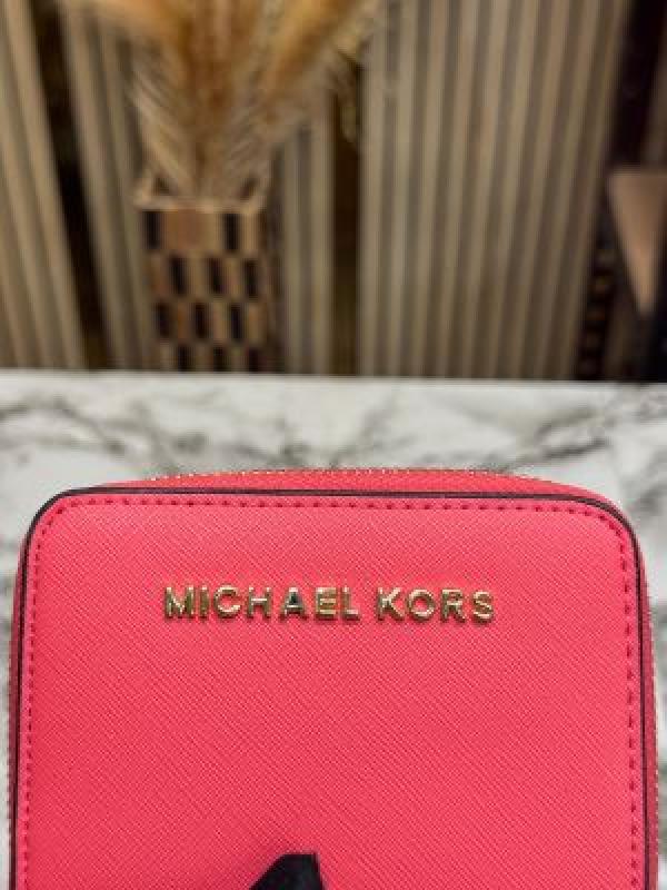 MICHAEL _Kor.s Zipper Around Wallet With Box (Pink)