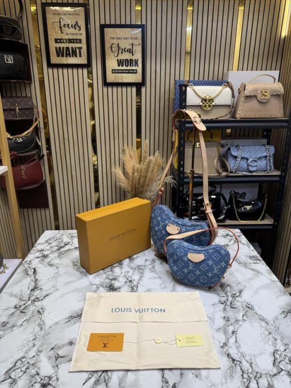 Loui_s Vuitton Demin Cruissant MM Hand Bag With Box And Dust Bag (Blue-24828)