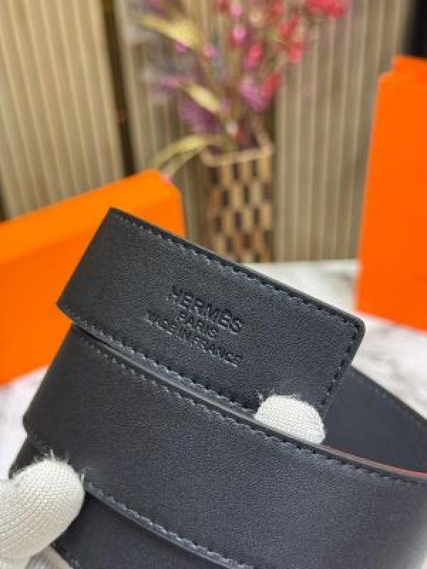 HERME_S BELT COMBO  WITH CARRY BAG AND DUST BAG WITH CARD AND BILL WITH OG BOX HS-4
