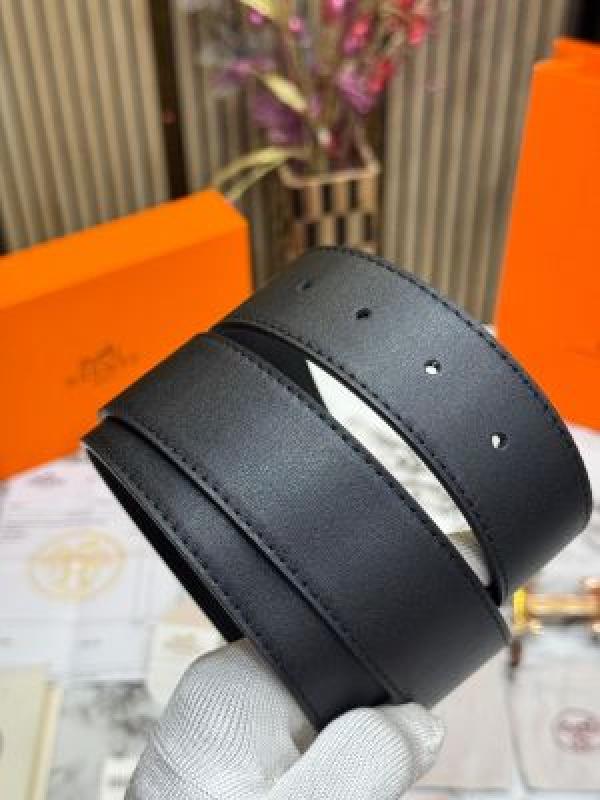 HERME_S BELT COMBO  WITH CARRY BAG AND DUST BAG WITH CARD AND BILL WITH OG BOX HS-4