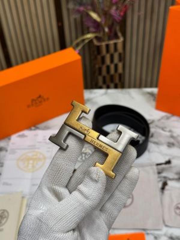 HERME_S BELT COMBO  WITH CARRY BAG AND DUST BAG WITH CARD AND BILL WITH OG BOX HS-4