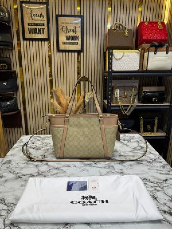 Coac_h Juliet Signature Canvas Da Tote Bag With Dust Bag (Apricot-8382)