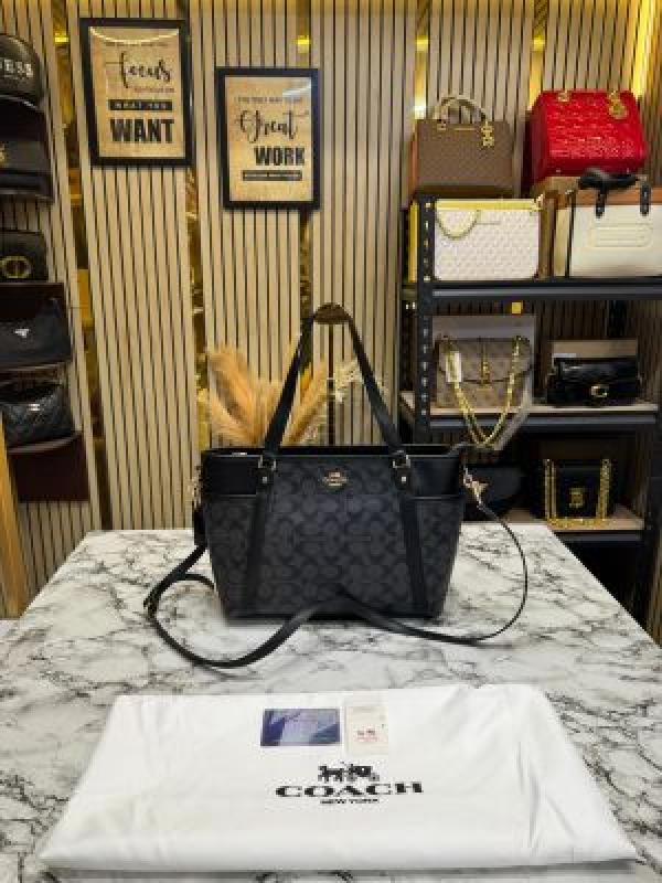 Coac_h Juliet Signature Canvas Da Tote Bag With Dust Bag (Black-8382)