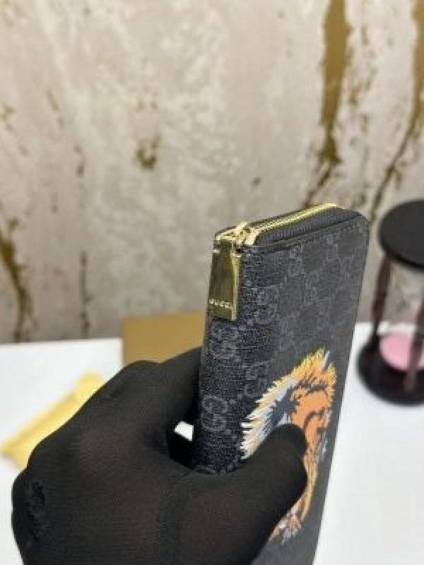 GUCC_I LONG ZIP AROUND WALLET WITH OG BOX AND DUST BAG (BLACK TIGER) 60017
